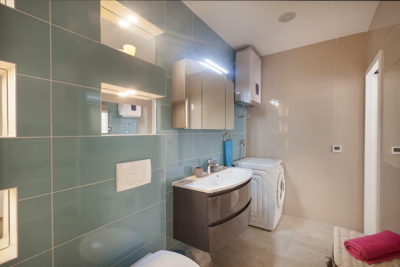 Studio Apartment Tia Makarska Eksteriør billede